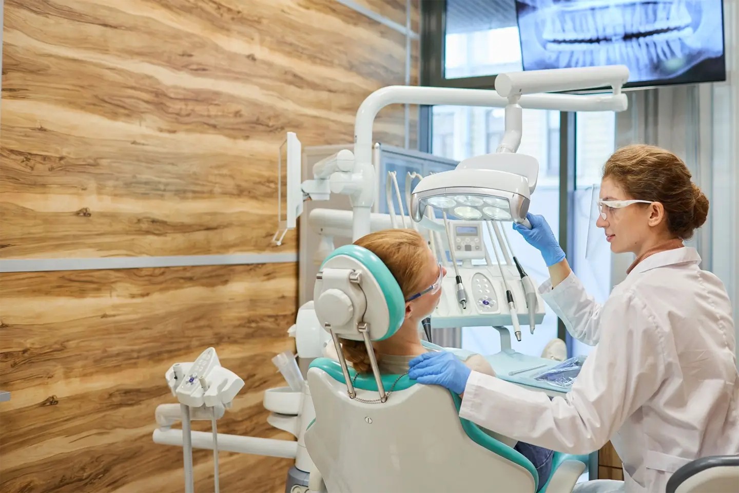 Dental Consultation At Clinic Cover